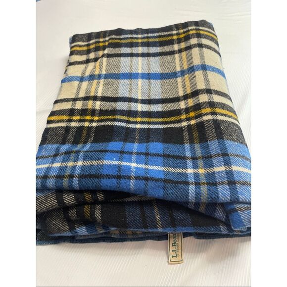L.L. Bean Blue Plaid Wool Vintage Cabin Camp Cottage Blanket - Picture 6 of 7